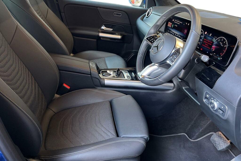 Mercedes-Benz GLA Class 1.3 Gla180h Mhev Sport Edition Suv Hybr #8