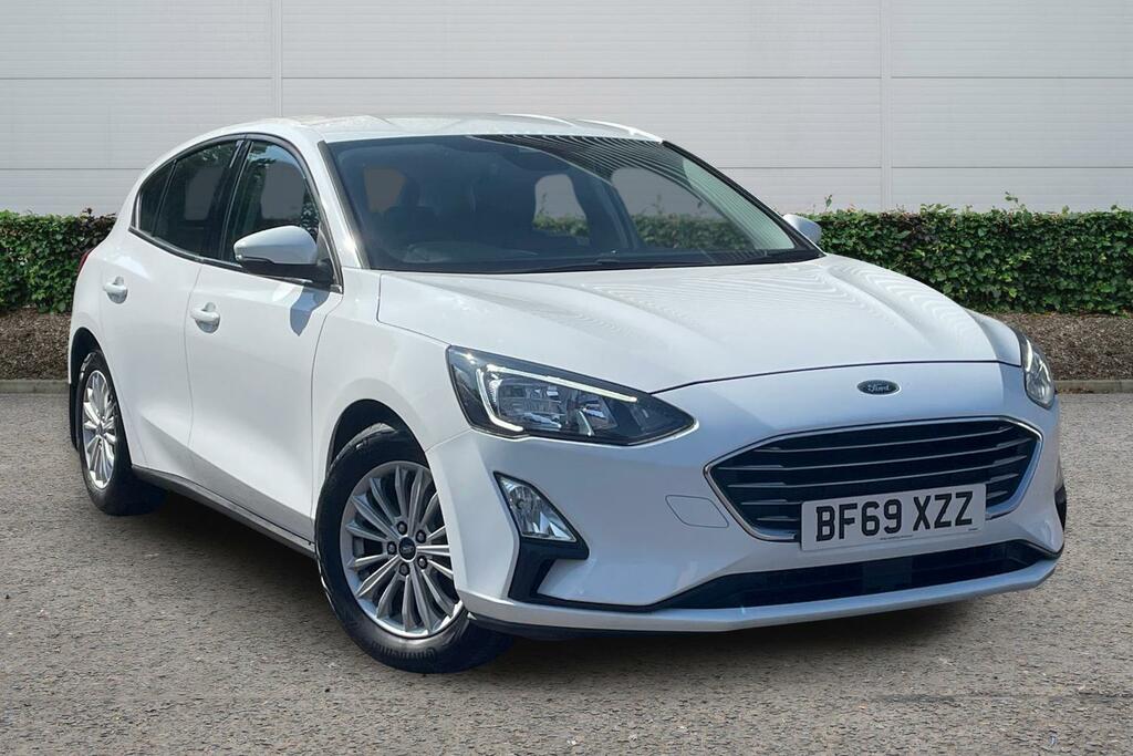 Ford Focus 1.0 Ecoboost 125 Titanium BF69XZZ White