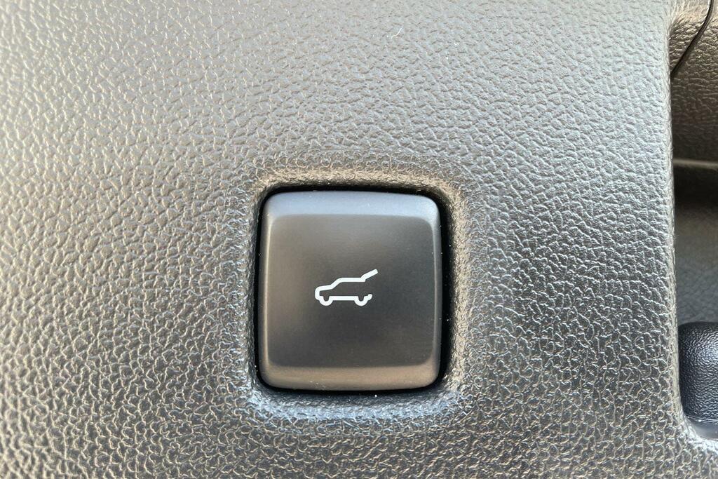 Ford Kuga 2.5 Fhev St-line X Edition Cvt 2Wd 20In Alloys Red #30