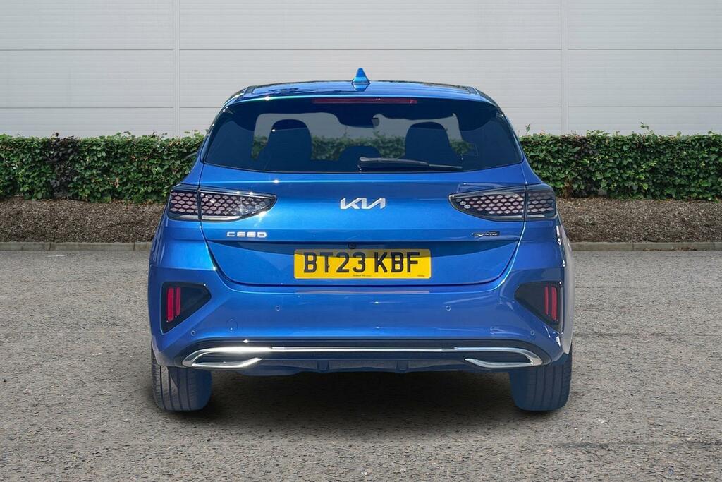 Kia Ceed 1.6 Crdi 48V Isg Gt-line Dct Blue #5