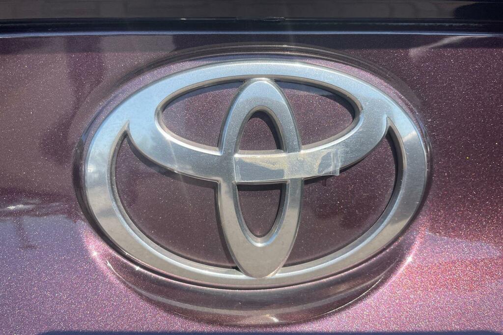 Toyota C-Hr 2.0 Vvt 13.6Kwh Gr Sport Cvt Euro 6 Ss Grey #24