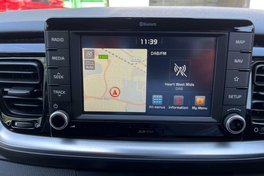 Kia Stonic Maxx Red #11