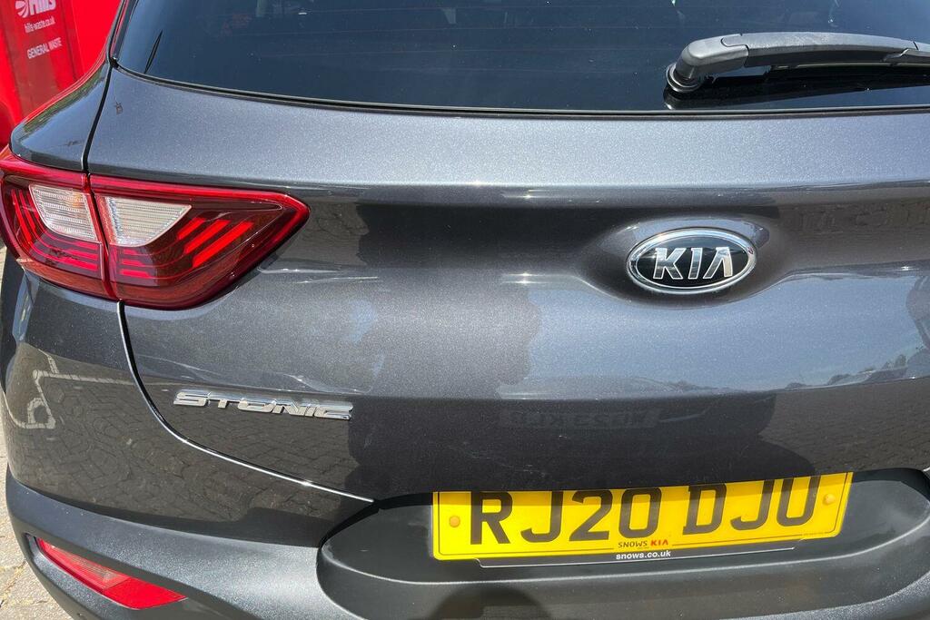 Kia Stonic Maxx Red #24