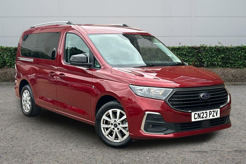 Ford Tourneo Connect 2.0 Ecoblue Titanium 7 Seat Red