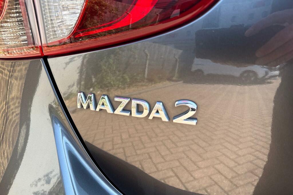 Mazda 2 1.5 Skyactiv G 75 Centre-line White #24