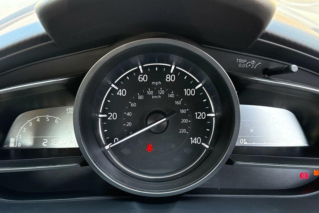 Mazda 2 1.5 Skyactiv G 75 Centre-line White #13