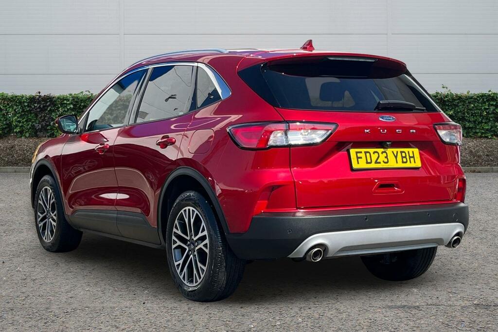 Ford Kuga 1.5 Ecoboost 150 Titanium Edition FD23YBH Red #2