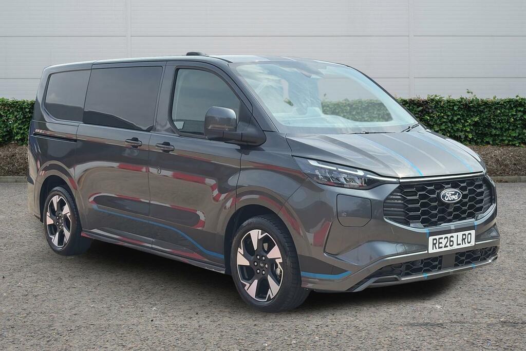 Ford Transit Custom Ford Transit Custom 320 L1 Pet 2.5 Phev 232Ps H1 D Grey