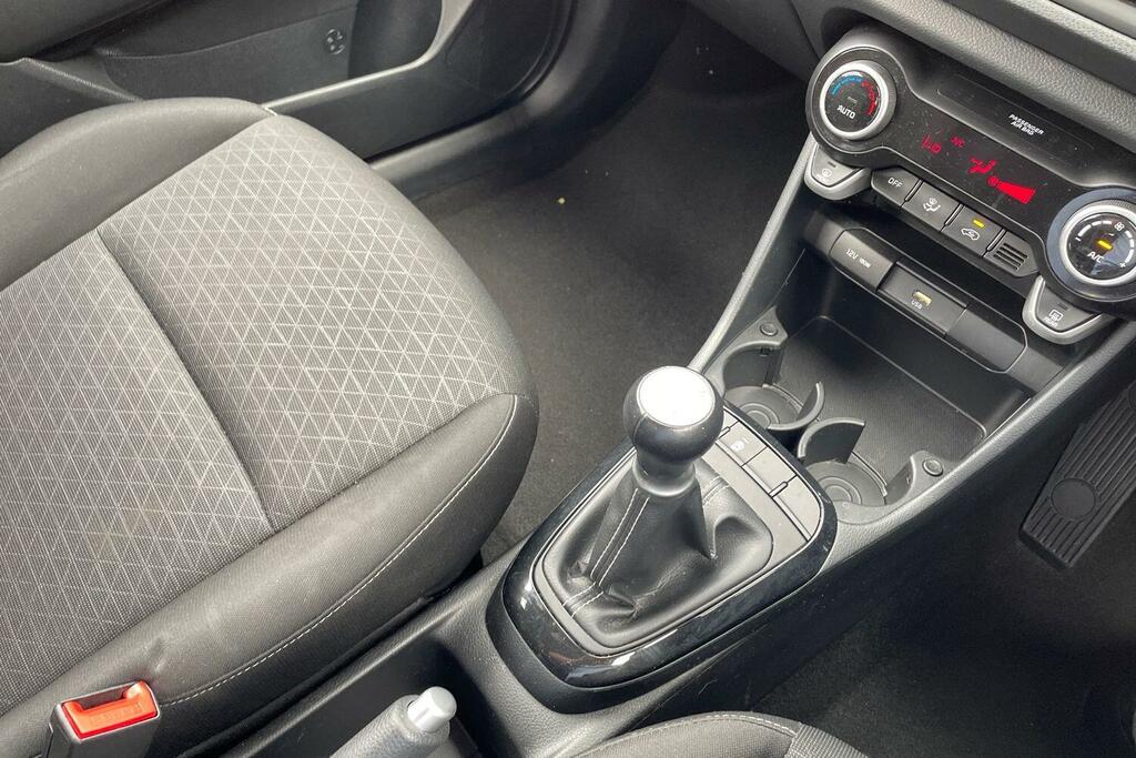 Kia Picanto Manual  #15