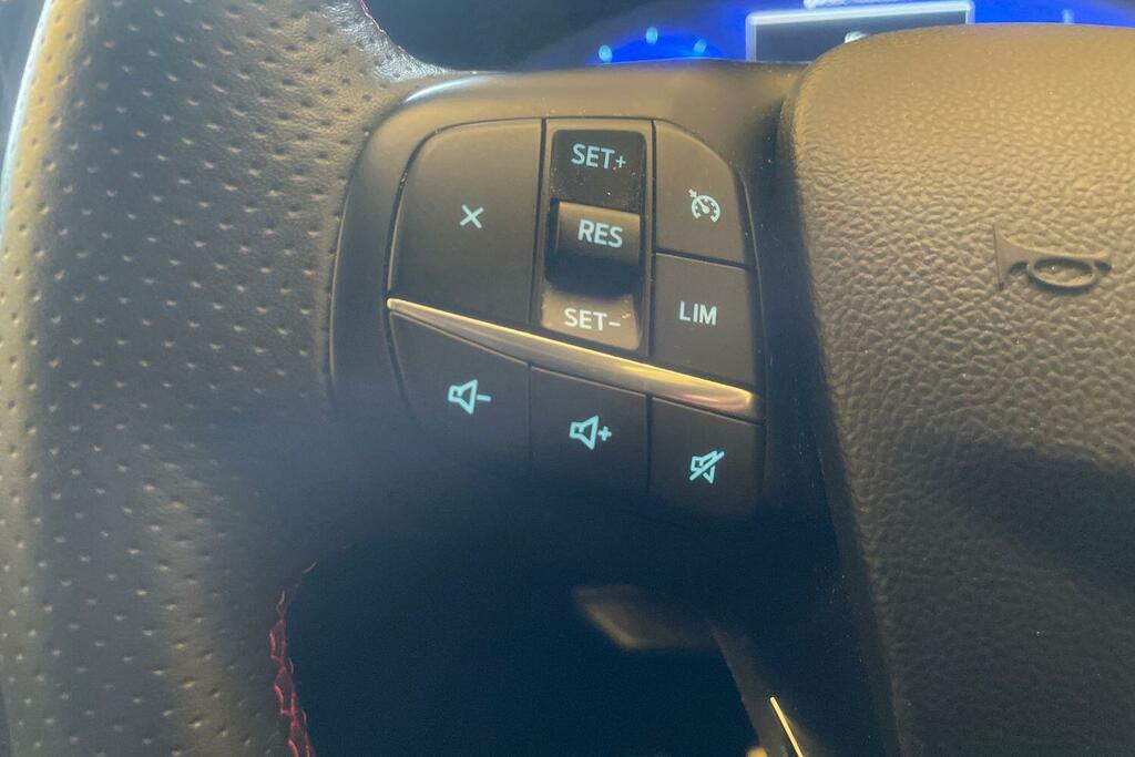 Ford Kuga 2.5 Phev Titanium Cvt White #14