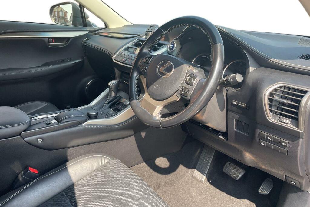 Lexus NX Lexus Nx300h Luxury Silver #8