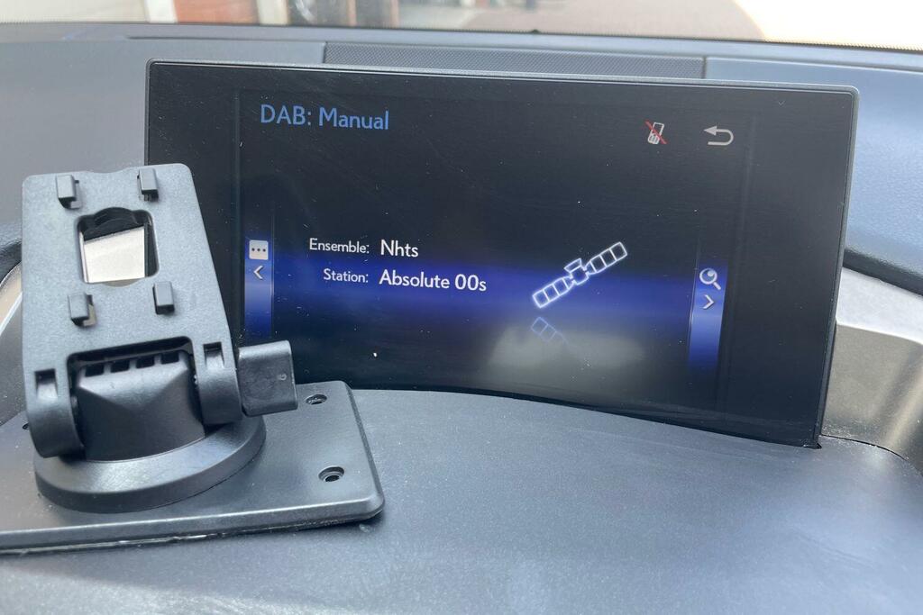 Lexus NX Lexus Nx300h Luxury Silver #10