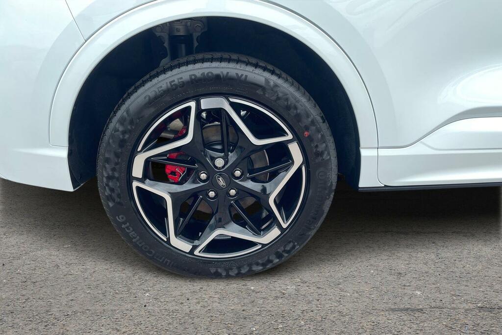 Ford Kuga 2.5 Phev St-line X Black Package Cvt White #6