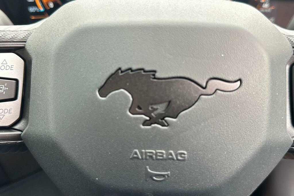 Ford Mustang 5.0 V8 Dark Horse Grey #36