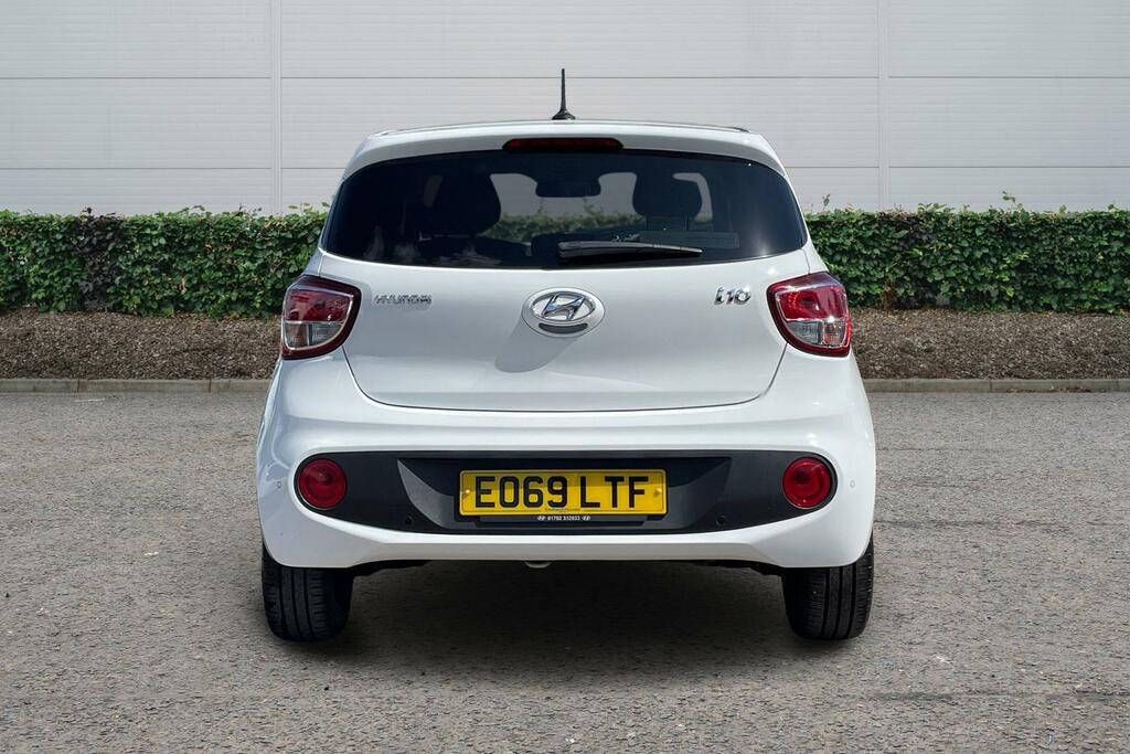 Hyundai I10 1.2 Premium Se White #5