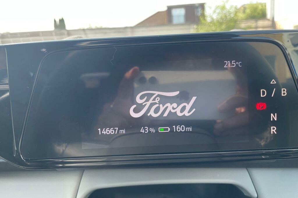 Ford Explorer 210Kw Premium 77Kwh 2024 Grey #18
