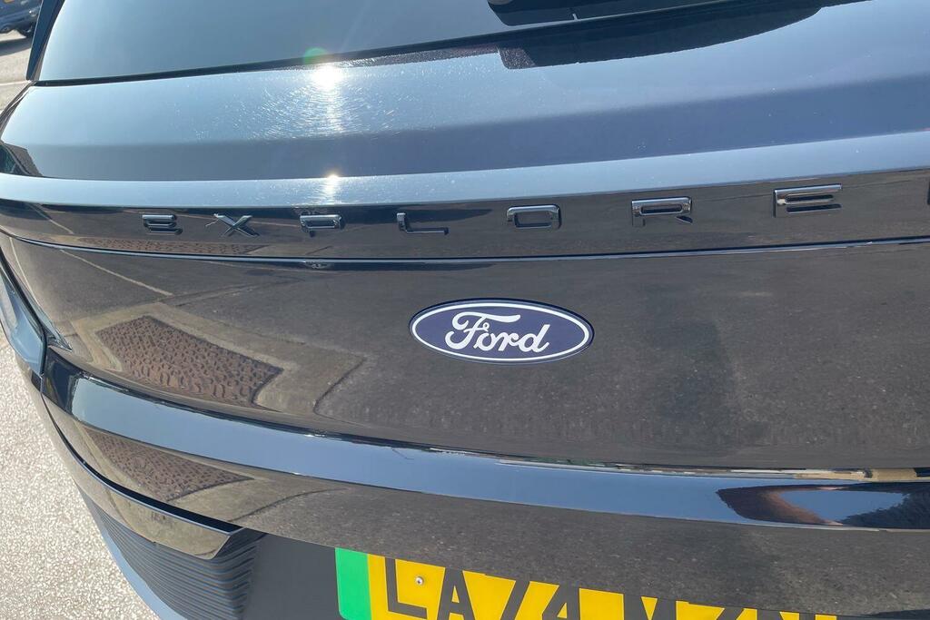 Ford Explorer 210Kw Premium 77Kwh 2024 Grey #23