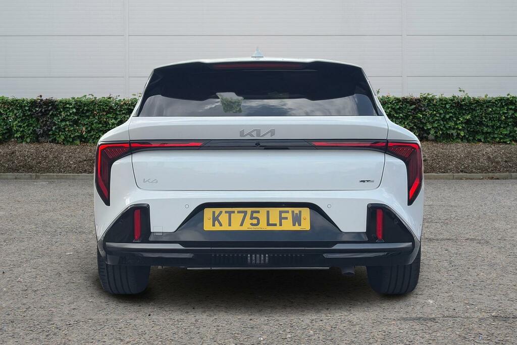 Kia K4 Kia K4 Hatchback 1.6T-gdi 180 Gt-line S Dct KT75LFW White #5