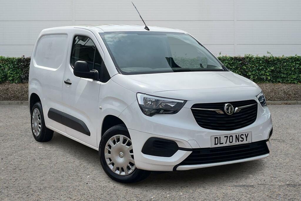 Vauxhall Combo 2300 1.5 Turbo D 100Ps H1 Sportive Van White