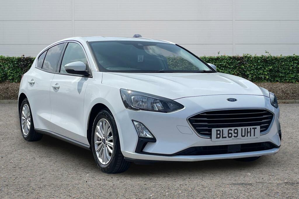 Ford Focus 1.0 Ecoboost 125 Titanium White