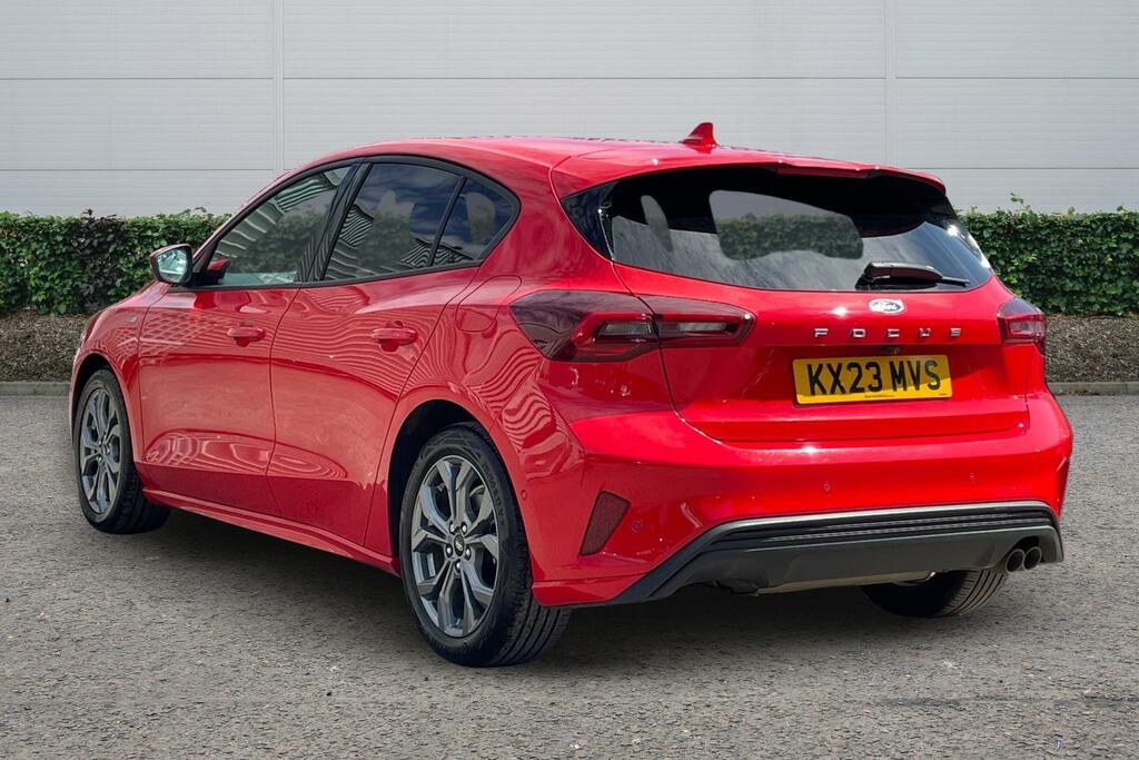 Ford Focus Ford Focus Hatchback 1.0 Ecoboost St-line KX23MVS Red #2