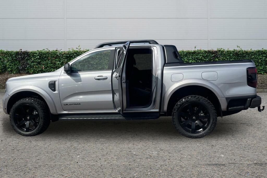 Ford Ranger Pick Up Dcab Wildtrak 2.3 Ecoboost Phev 281 Silver #3