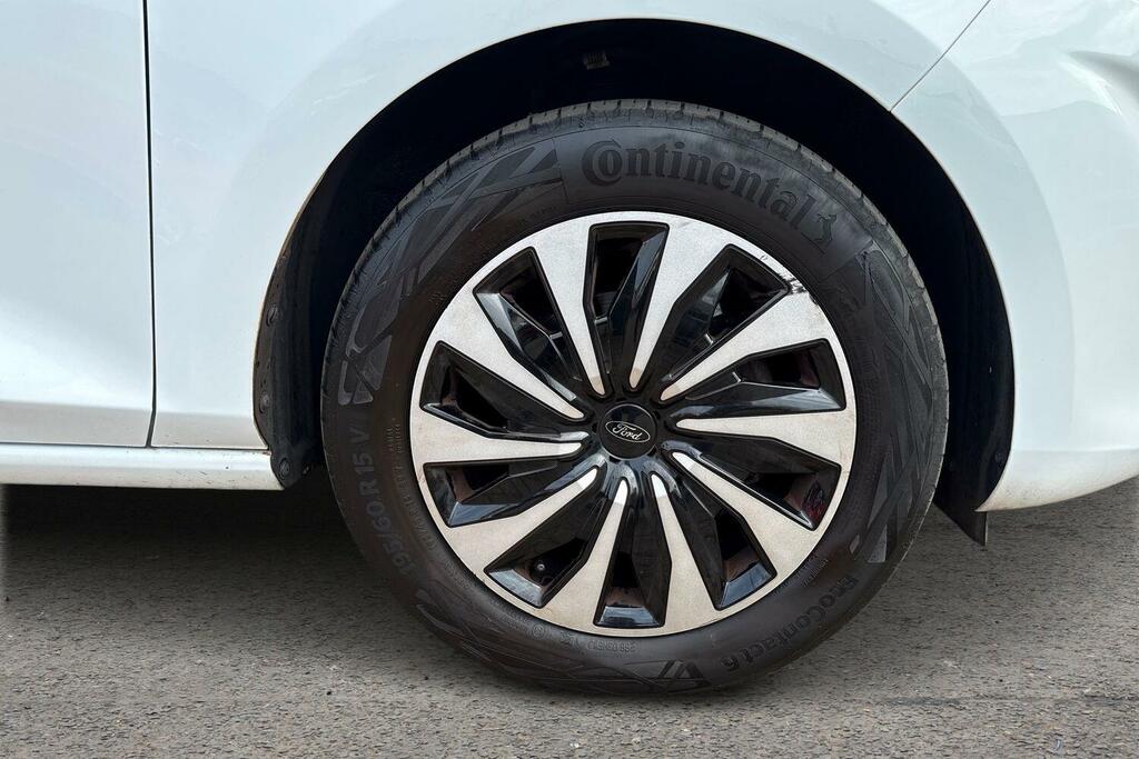 Ford Fiesta 1.0 Ecoboost Titanium White #6