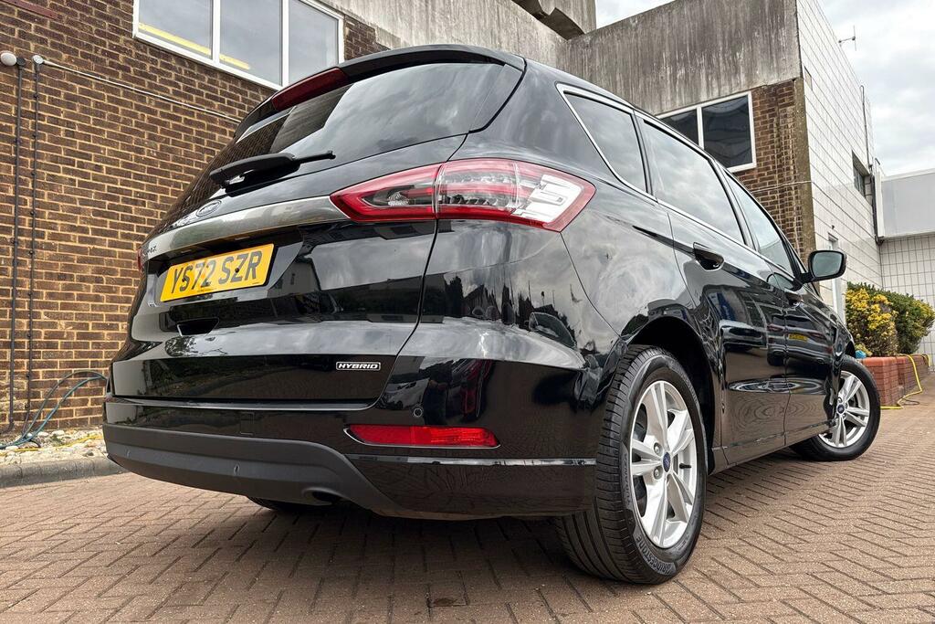 Ford S-Max 2.5 Fhev 190 St-line Cvt White #40