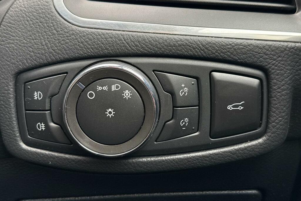 Ford S-Max 2.5 Fhev 190 St-line Cvt White #34