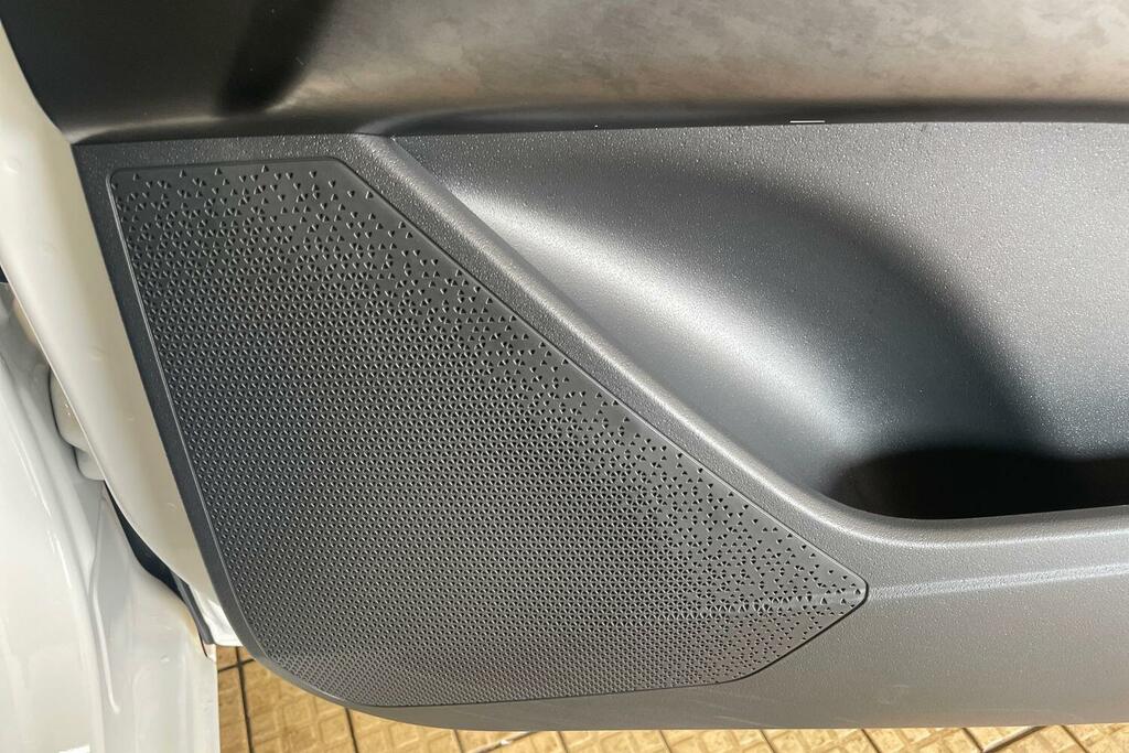 Kia e-Niro 2 Ev - Full Kia Warranty Until June 2032 Grey #19