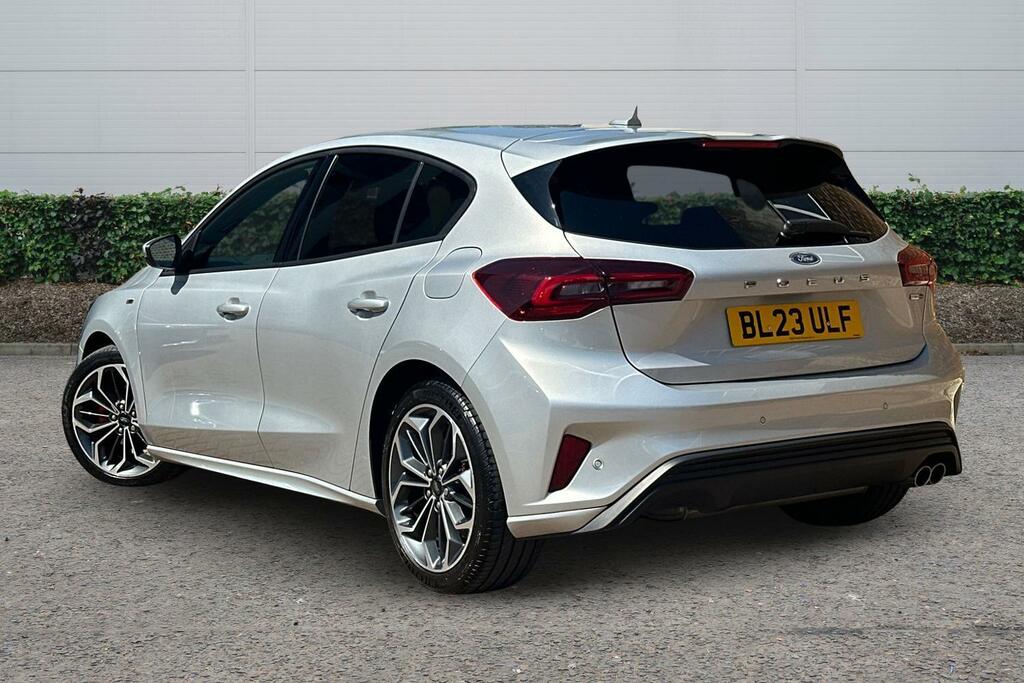 Ford Focus 1.0 Ecoboost Hybrid Mhev 155 St-line X Silver #2