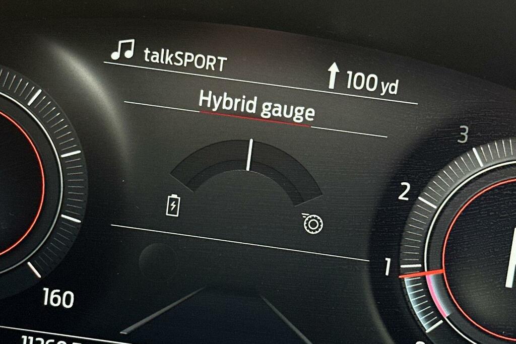 Ford Focus 1.0 Ecoboost Hybrid Mhev 155 St-line  #29