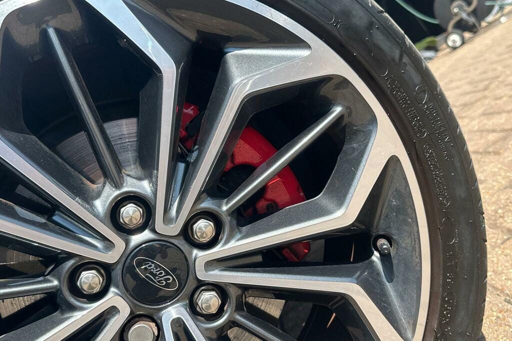 Ford Focus 1.0 Ecoboost Hybrid Mhev 155 St-line  #27