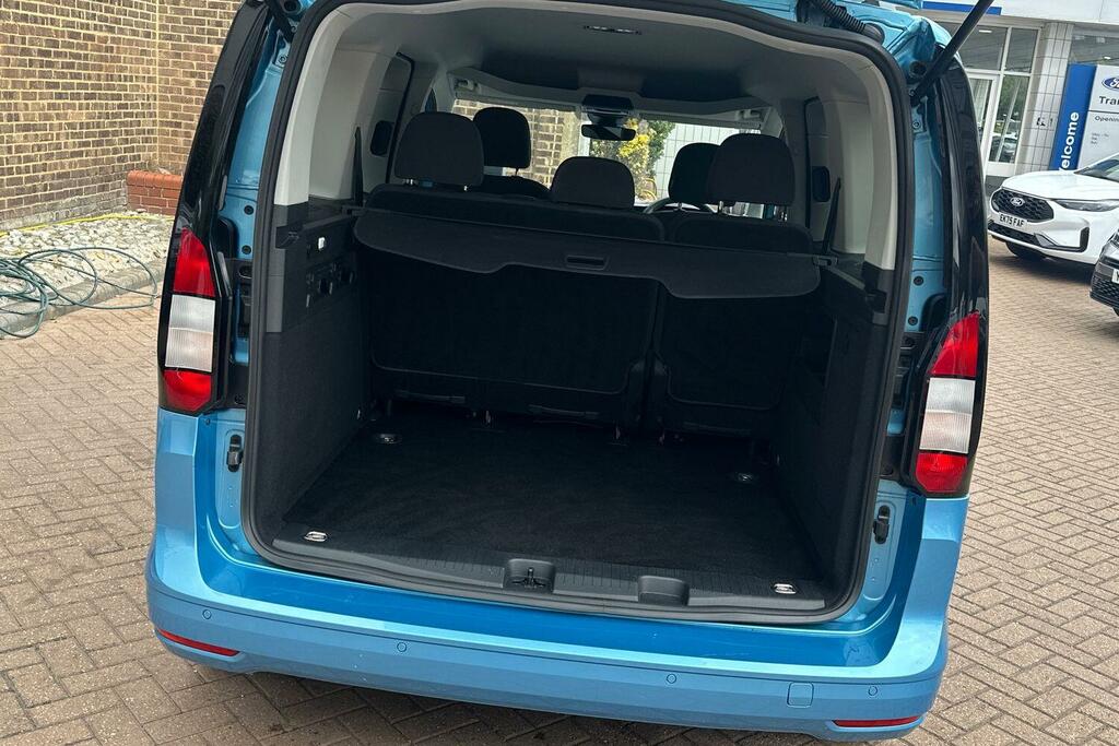 Ford Tourneo Connect 2.0 Ecoblue Titanium Red #31