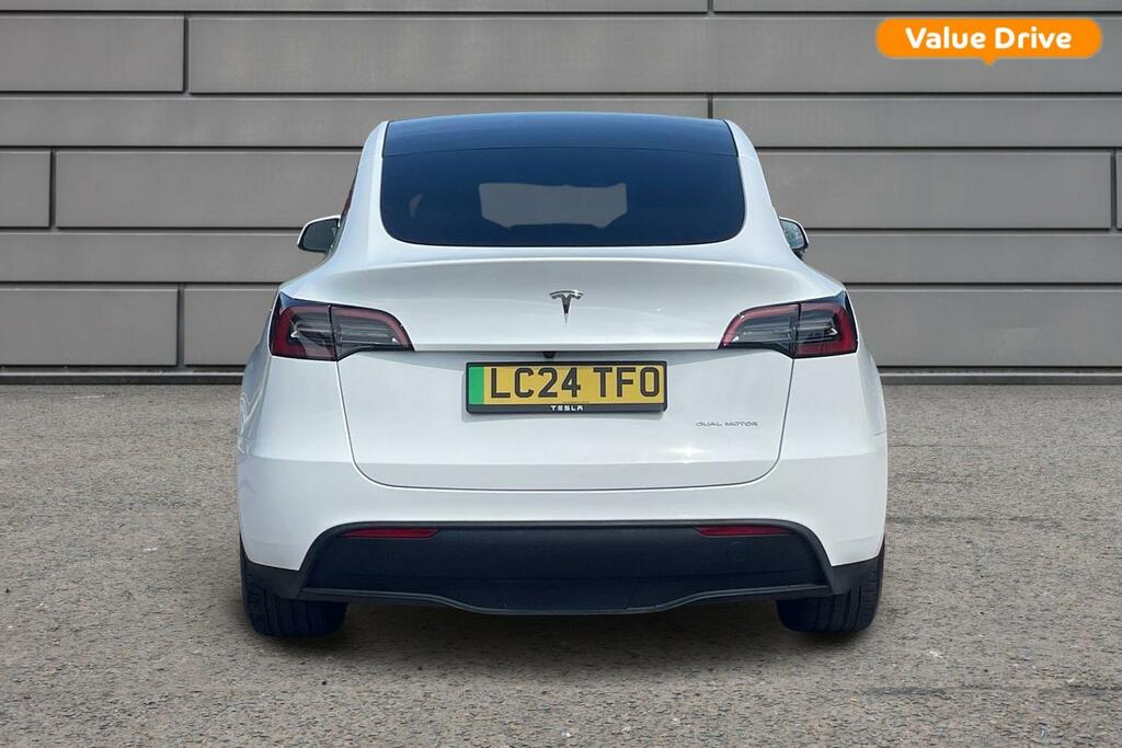 Tesla Model Y Long Range Awd White #5