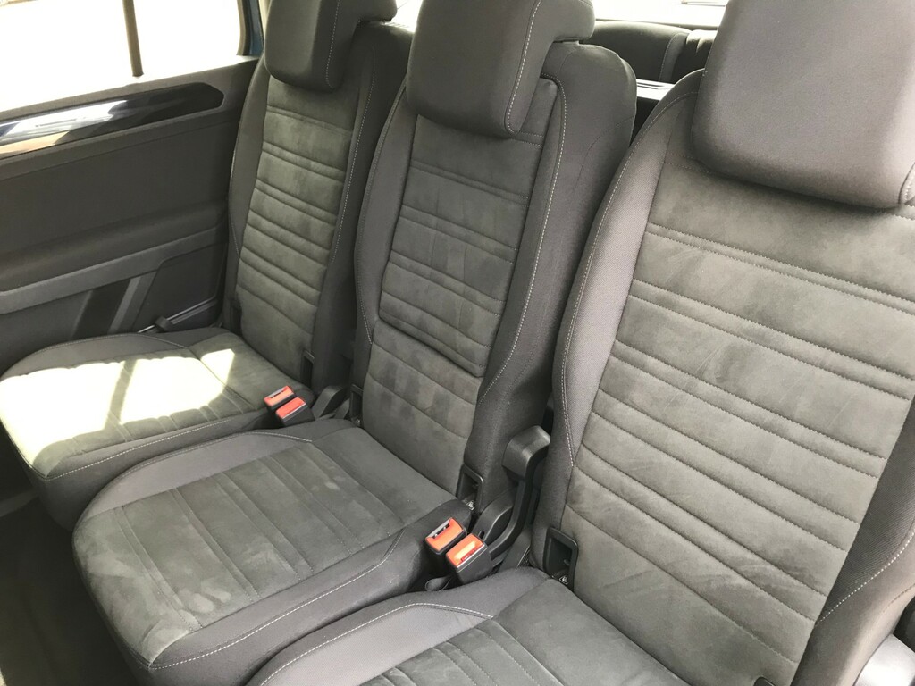 Volkswagen Touran 1.5 Tsi Evo Sel Black #28