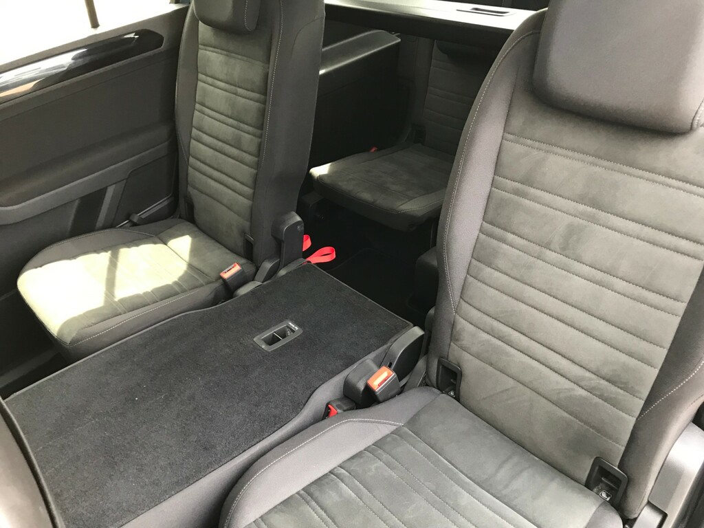 Volkswagen Touran 1.5 Tsi Evo Sel Black #29