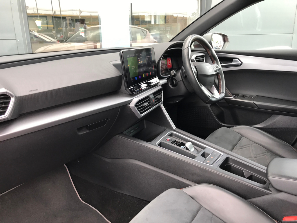 Seat Leon 1.5 Etsi Mhev Fr Sport Hatchback Hybrid  #2