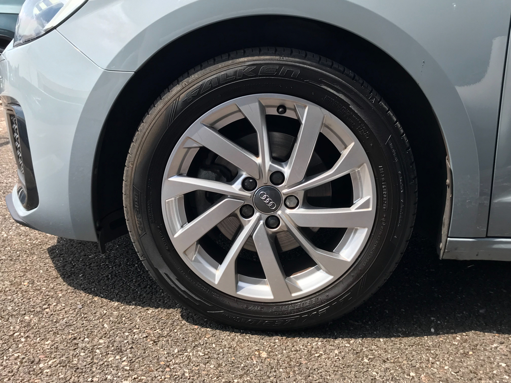 Audi A1 1.5 Tfsi 35 Sport Sportback S Tronic Eu #5