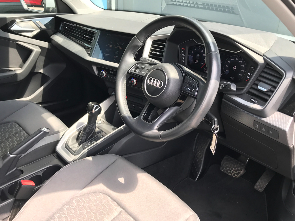Audi A1 1.5 Tfsi 35 Sport Sportback S Tronic Eu #6