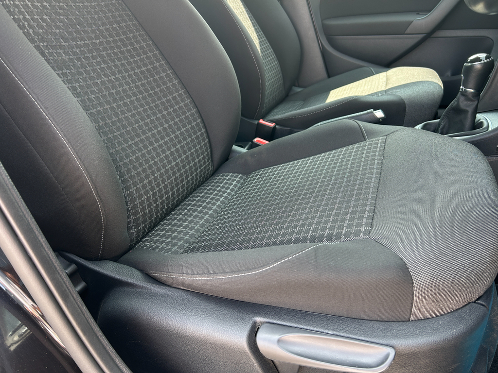 Volkswagen Polo Hatchback Blue #17