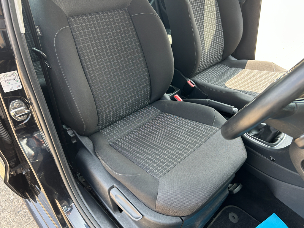 Volkswagen Polo Hatchback Blue #11
