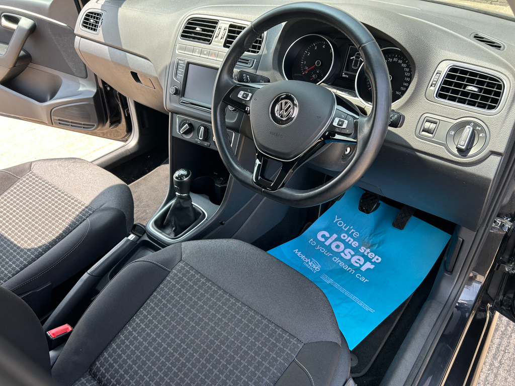 Volkswagen Polo Hatchback Blue #10