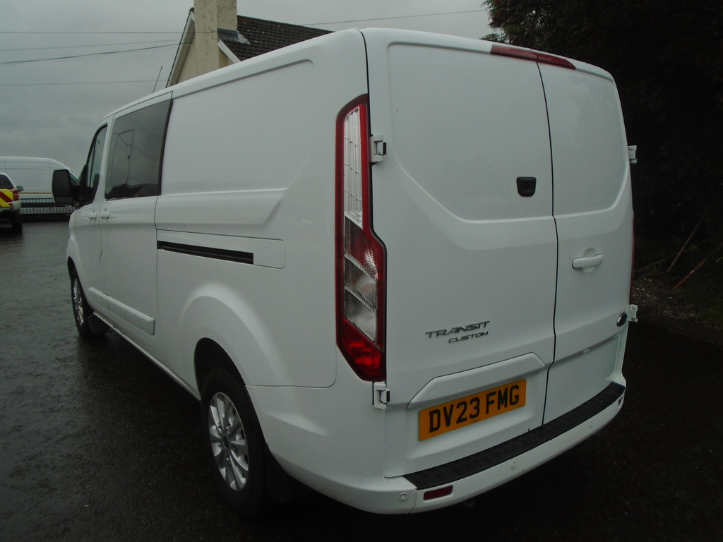 Ford Transit Custom Lwb Crewvan Limited. White #6