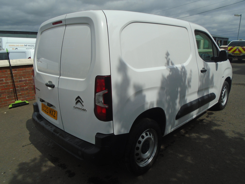 Citroen Berlingo 1.5 Bluehdi 130 Flair Xtr XL Eat8 7 Seat #7