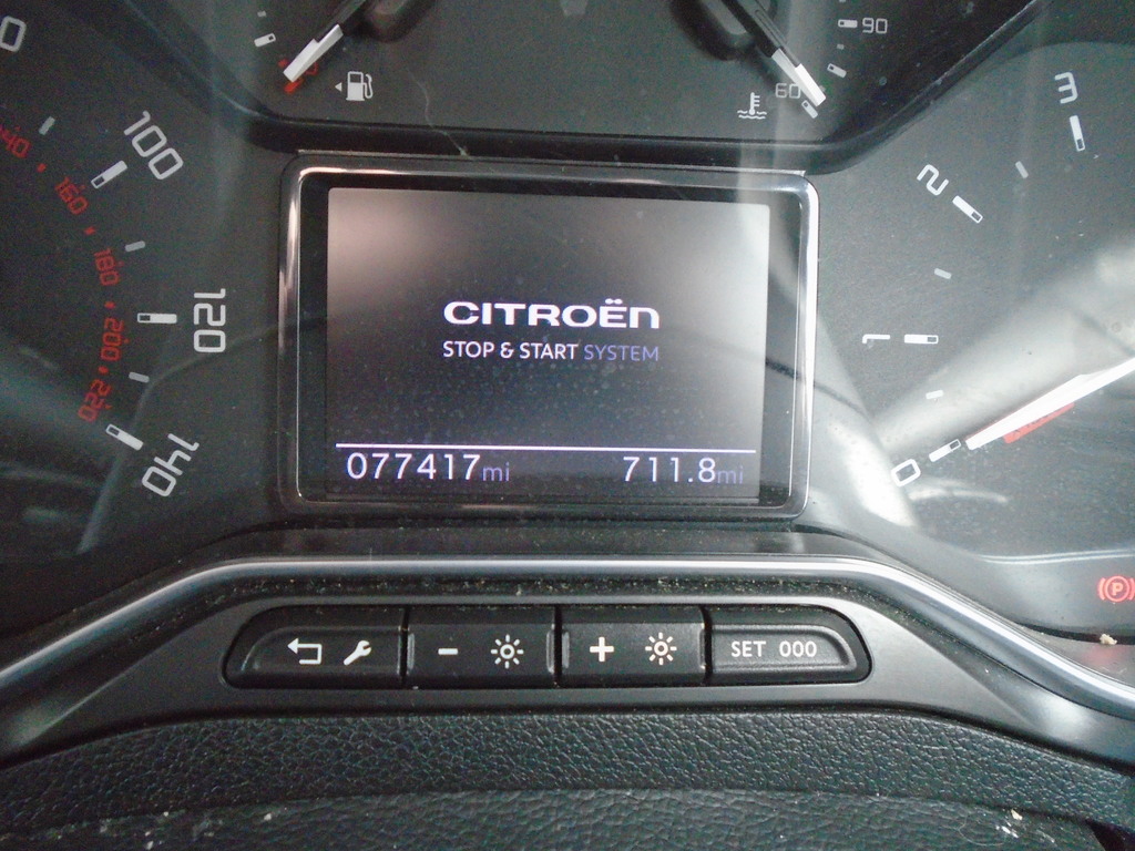 Citroen Berlingo 1.5 Bluehdi 130 Flair Xtr XL Eat8 7 Seat #9