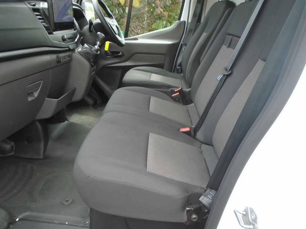 Ford Transit Custom Limited White #4