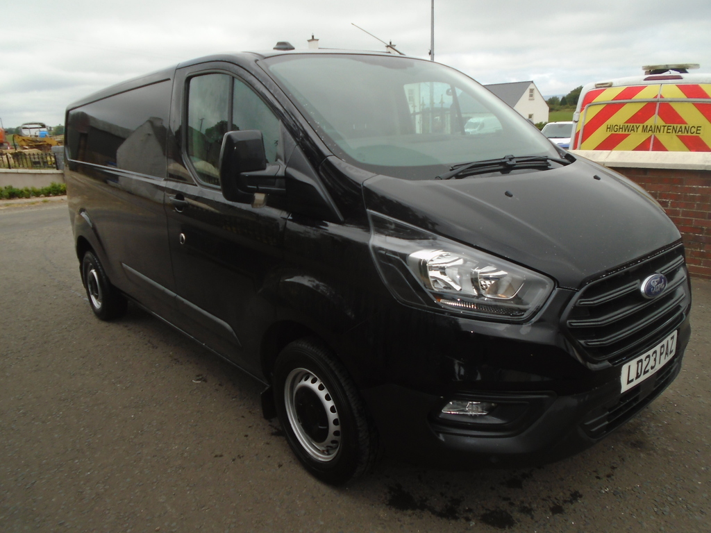 Ford Transit Custom 2.0 Ecoblue 130Ps Low Roof Limited Van Silver #1