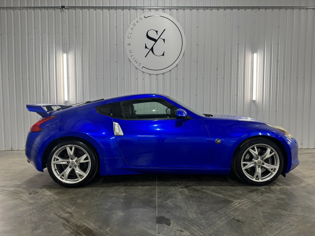 Nissan 370Z Coupe 3.7 V6 Gt 2010 Blue #2