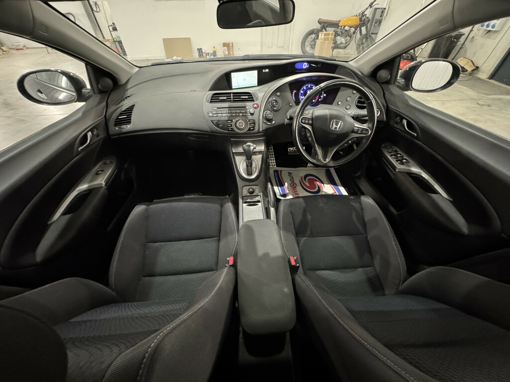 Honda Civic 1.8 I-vtec Ex 138 Bhp Black #8